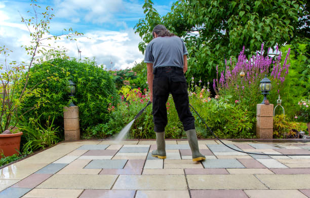 Best Patio and Deck Pressure Washing  in Yorktown, TX